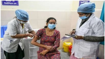 രാജ്യത്ത് കൊവിഡ് വാക്സീൻ സ്വീകരിച്ചവരുടെ എണ്ണം ഒരു കോടി പിന്നിട്ടു