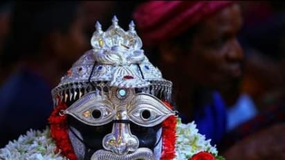 ಕೊರಗಜ್ಜನ ನಂಬ್ರಿ ಕಷ್ಟವೆಲ್ಲ ದೂರು ಆಗುತೈತಿ; ಸ್ವಾಮಿ ಶಕ್ತಿಯಲ್ಲಿ ನಡೆದ ಪವಾಡಗಳಿವು!