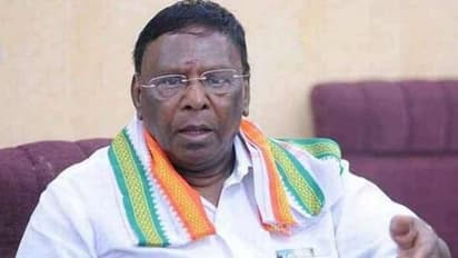 കോൺ​ഗ്രസിന് തിരിച്ചടി, പുതുച്ചേരി സർക്കാർ വീണു, വിശ്വാസം തെളിയിക്കാനായില്ലെന്ന് സ്പീക്കർ