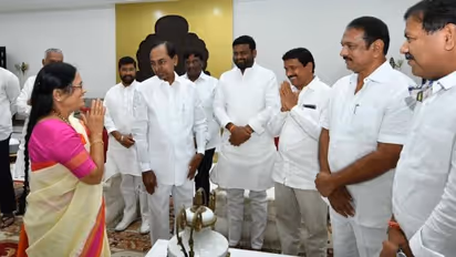 నేను మీ పాలమూరు కోడలిని... ఆశీర్వదించండి: సురభి వాణిదేవి