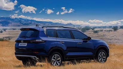 Tata Motors : തൊട്ടതെല്ലാം പൊന്ന്, ആ ആത്മവിശ്വാസത്തില്‍ പുതിയൊരു സഫാരിയുമായി ടാറ്റ