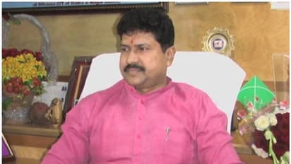 മഹാരാഷ്ട്ര എംപി മരിച്ച നിലയില്; ആത്മഹത്യയെന്ന് സംശയം