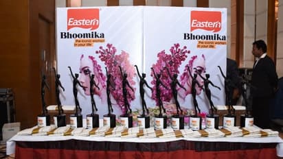 ഉൾക്കരുത്തുകൊണ്ട് ഉയർന്നു പറന്ന വനിതാരത്നങ്ങൾക്ക് ആദരവൊരുക്കി ഈസ്റ്റേൺ ഭൂമിക