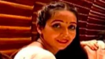 அபிஷேக் பானர்ஜி மனைவி துபாய் செல்ல தடை: விமான நிலையத்தில் மடக்கிய அதிகாரிகள்!