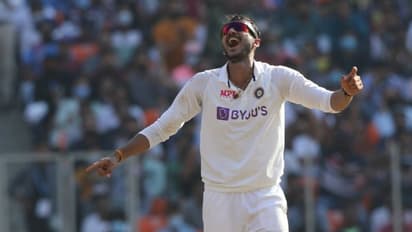 సున్నాకే రెండు వికెట్లు... అక్షర్ పటేల్ సంచలన ప్రదర్శన...