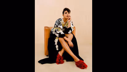 ప్రియాంక చోప్రాలా మెరిసిపోవాలా.. ఈ టిప్స్ మీకోసమే..!