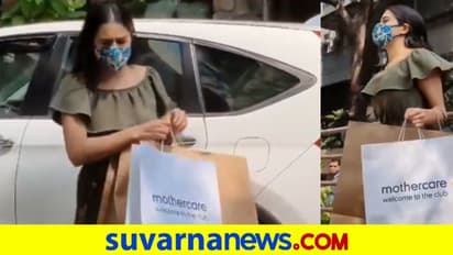 ಪುಟ್ಟ ತಮ್ಮನಿಗೆ ಗಿಫ್ಟ್ ತಂದ ಸಾರಾ ಅಲಿ ಖಾನ್..!