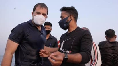 ബോക്സര്ക്ക് വേണ്ട ആബ്സാണ് അദ്ദേഹത്തിന്റേത്; രാഹുല് ഗാന്ധിയുടെ മസിലുകളെ കുറിച്ച് വിജേന്ദര്