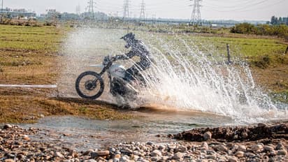 ഹീറോ എക്സ്പൾസ് 200 വില്പന 10,000 കവിഞ്ഞു!