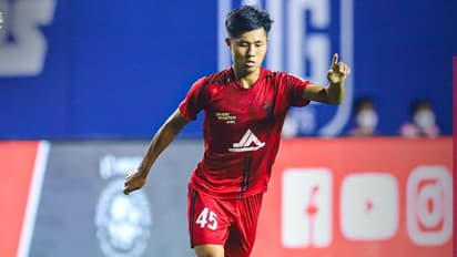 ഇന്ത്യന് ഫുട്ബോളിലെ ഉയര്ന്ന തുക; നോര്ത്ത് ഈസ്റ്റ് താരം അപൂയ മുംബൈ സിറ്റി എഫ്സിയില്