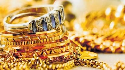 Gold Rate Today: കുതിച്ചുചാടി സ്വർണവില; ഇന്നത്തെ വിപണി നിരക്ക് അറിയാം 