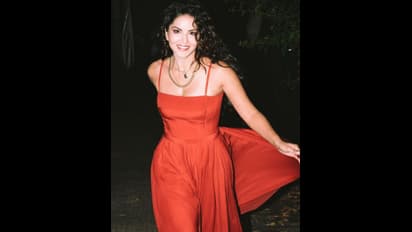 ರಾತ್ರಿ ನಾನು ಮಲಗಲ್ಲ ಎಂದ ಸನ್ನಿ: ಕಾರಣ..?