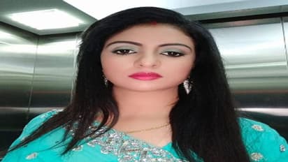 नई-नवेली दुल्हन जैसे मांग में लाल सिंदूर लगाए दिखी हसीन जहां, लोगों ने पूछ लिया नए पति का नाम