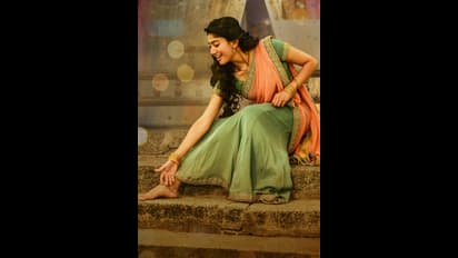 ಪ್ರೇಮಂ ನಟಿಯ ಲವ್‌ಸ್ಟೋರಿ: ಸಾಯಿ ಪಲ್ಲವಿ ದಾವಣಿ ಲುಕ್ ವೈರಲ್