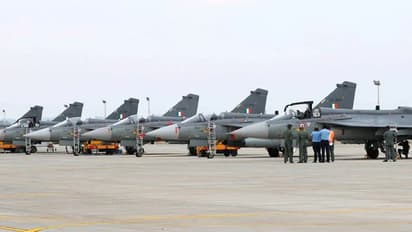 శ్రీలంక స్వాతంత్య్ర వేడుకల్లో ఇండియన్ ఎయిర్ఫోర్స్