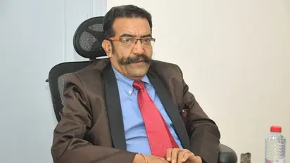 സംസ്ഥാനത്ത് 1500 ഓളം തടവുകാര്ക്ക് ഉടന് പരോള്;350 വിചാരണ തടവുകാര്ക്ക് ജാമ്യം;നിര്ദേശം നല്കി ജയില് ഡിജിപി