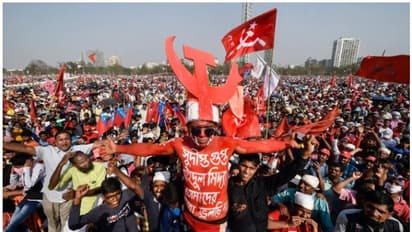 കൊല്ക്കത്ത ജനസാഗരം; സിപിഎമ്മും കോണ്ഗ്രസും കൈകോര്ത്ത് കൂറ്റന് റാലി