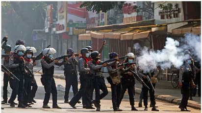 മ്യാൻമറിൽ വെടിവെപ്പ്, 18 പേർ കൊല്ലപ്പെട്ടു