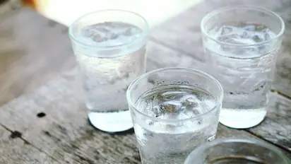 Don’t drink chilled water this summer, we tell you why