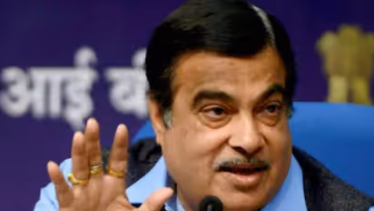 Nitin Gadkari appeals to carmakers to give priority to flex engines