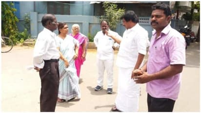 அதிமுக எம்.எல்.ஏ.,வீட்டில் தேர்தல் அதிகாரிகள் திடீர் ரெய்டு..!