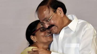 భార్యకు వెంకయ్య బర్త్ డే విషెస్.. ‘‘ అర్ధాంగి లక్ష్మీ ఉషమ్మకు ’’ అంటూ భావోద్వేగం