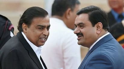 അംബാനിയുടെ സിംഹാസനത്തിന് ഇളക്കം; വെല്ലുവിളി ഉയർത്തി അദാനിയുടെ കുതിപ്പ്, ബഹുദൂരം മുന്നിൽ
