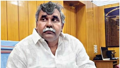 বেড়েই চলেছে বিজেপির বিড়ম্বনা, সরকারি প্রকল্পের প্রশংসা জিতেন্দ্রর মুখে