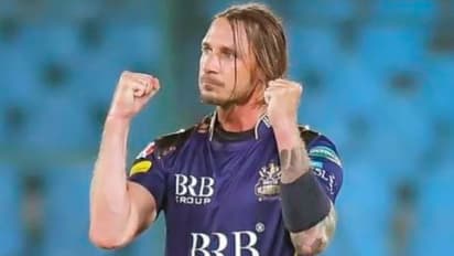 ദിനേശ് കാർത്തിക് ടി20 ലോകകപ്പ് കളിക്കുമെന്ന് ഡെയ്ല് സ്റ്റെയ്ന്; റിഷഭ് പന്തിന് കടുത്ത ശാസന