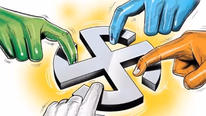 నామినేషన్ల విత్ డ్రాకు ముగిసిన గడువు: వైసీపీ ఏకగ్రీవాల జోరు.. క్యాంప్లకు తెరదీసిన టీడీపీ