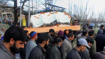 Communal harmony at its best: People of different faith perform last rites of Hindu
