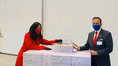 Canada receives 5 lakh doses of Serum Institute's Covishield