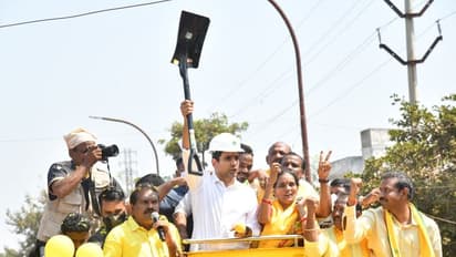 స్టీల్ ప్లాంట్ కార్మికుడి వేషధారణలో నారా లోకేష్... వైజాగ్ భారీ రోడ్ షో