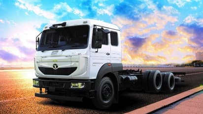 31 ടൺ ഭാരമുള്ള ഇന്ത്യയുടെ ആദ്യ 3-ആക്സിൽ 6x2 ട്രക്കുമായി ടാറ്റ