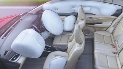 Mandatory 6 airbag 6 ಏರ್ಬ್ಯಾಗ್ ಕಡ್ಡಾಯ ನಿರ್ಧಾರ ಶ್ರೀಮಂತರ ಪರ, ಬಡವರ ವಿರೋಧಿ, ಗಡ್ಕರಿಗೆ IRF ಪತ್ರ!