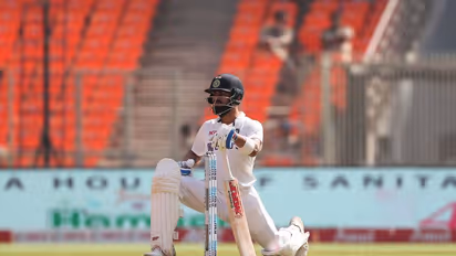 India vs England 2020-21, 4th Test: Forget centuries, Virat Kohli scripts unwanteds with ducks