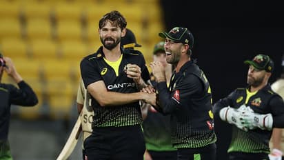 #NZvsAUS ஆஸி., அடிச்ச ரன்னே கொஞ்சம்.. அதுல 50 ரன் வித்தியாசத்தில் வெற்றி..! நியூசி., படுமோசமான சொதப்பல்