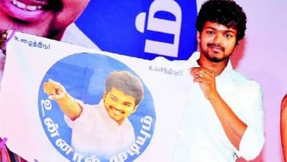 “உடனடியாக இதை எல்லாம் அகற்றுங்கள்”... விஜய் மக்கள் இயக்க நிர்வாகிகளுக்கு அதிகாரிகள் கொடுத்த அதிர்ச்சி...!