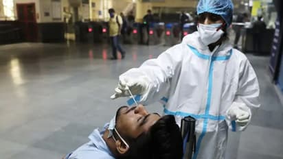 ఏపీలో మళ్లీ కరోనా కలకలం... వైద్యారోగ్య అధికారులను అప్రమత్తం చేసిన మంత్రి నాని