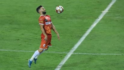 മുംബൈയെ പിടിച്ചു കെട്ടിയ ഗോവന് വമ്പ്; ജോര്ജെ ഓര്ട്ടിസ് മെന്ഡോസ കളിയിലെ താരം