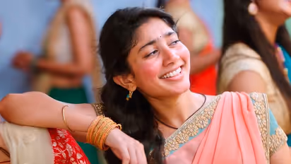 `సారంగ దరియా..`, `కోలుకోలు..`తో సునామి సృష్టిస్తున్న సాయిపల్లవి గురించి ఈ విషయాలు తెలుసా?