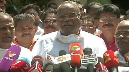 திமுக கூட்டணியில் உச்சகட்ட குழப்பம். ஒரே தொகுதிகளை கேட்டு காங்கிரஸ், மார்க்சிஸ்ட் கம்யூனிஸ்டுகள் மோதல். இழுபறி