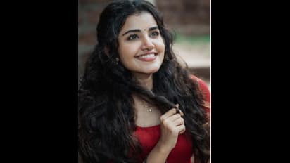 ಕ್ರಿಕಟರ್ ಜೊತೆ ಅನುಪಮಾ ವಿವಾಹ..? ಶ್ರೀಮತಿಯಾಗ್ತಿದ್ದಾರೆ ನಟಸಾರ್ವಭಮದ ನಟಿ