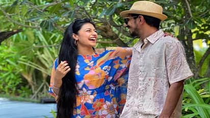 अपनी बालों से भरी टांगों के कारण ट्रोल हो गए चहल, लोगों ने बीवी के पैरों के सामने जमकर उड़ाया मजाक