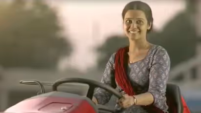 ಅಂತಾರಾಷ್ಟ್ರೀಯ ಮಹಿಳಾ ದಿನ: ಮಹೀಂದ್ರ ಟ್ರಾಕ್ಟರ್ ಜಾಹೀರಾತಿಗೆ ದೇಶವೇ ಸಲಾಂ!