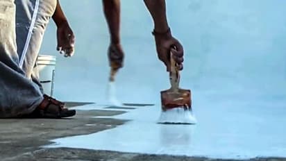 വെള്ളംമൂലം വീടിന്റെ ഭിത്തിക്ക് കേടുപാടുകൾ ഉണ്ടാകുമ്പോൾ പരിഹാരത്തിനായി പെയിന്റിംഗ് മാത്രം ചെയ്താൽ മതിയോ.?