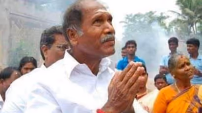 അ​ധി​കാ​ര​മേ​റ്റ​തി​ന് പി​ന്നാ​ലെ പു​തു​ച്ചേ​രി മു​ഖ്യ​മ​ന്ത്രിക്ക് കോ​വി​ഡ്;  ചെന്നൈയിലേക്ക് മാറ്റി