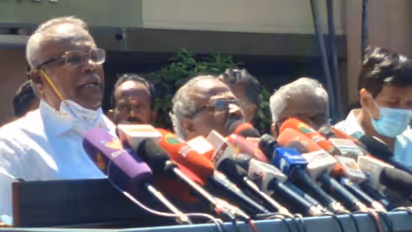 தனிச்சின்னத்தில் போட்டி.. பேரவைக்குள் பாஜக எம்எல்ஏ ஒருத்தர் வந்தால் கூட ஆபத்து.. எச்சரிக்கும் பாலகிருஷ்ணன்..!