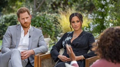 రాజకుటుంబంలో ఎన్నో అవమానాలు.. చచ్చిపోదామనుకున్నా: మేఘన్ మార్కెల్ సంచలన వ్యాఖ్యలు