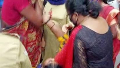 പട്ടാപ്പകല് ആശുപത്രിയില് മോഷണ ശ്രമം; വൃദ്ധയുടെ മാല പൊട്ടിക്കാന് ശ്രമിച്ച പ്രതികള് പിടിയില്